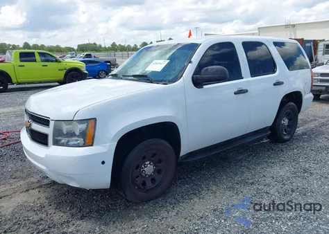 2013 Chevrolet Tahoe Commercial Fleet z USA, uszkodzony, nr VIN 1GNLC2E05DR327981